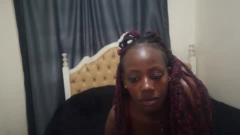 Snapshot of averygoodbadgirl chatting on June 3, 2026, 8:17 am averygoodbadgirl online show from June 3, 2026, 8:17 am