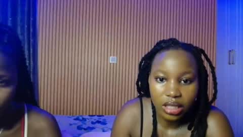 Avian online show from November 17, 2025, 3:07 pm