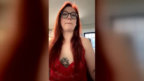 Snapshot of avie1020 chatting on March 19, 2026, 2:54 pm avie1020 online show from March 19, 2026, 2:54 pm