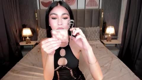 avimiller online show from February 15, 2026, 12:40 am