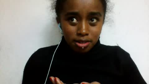 Snapshot of avontsoaldy chatting on July 28, 2026, 12:48 pm avontsoaldy online show from July 28, 2026, 12:48 pm