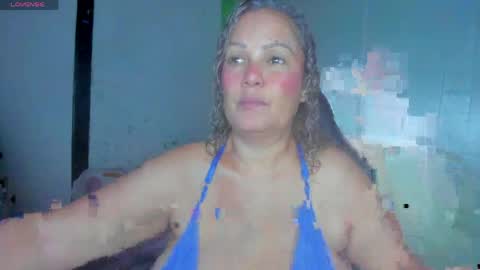 avril_jonson online show from April 3, 2026, 8:51 pm