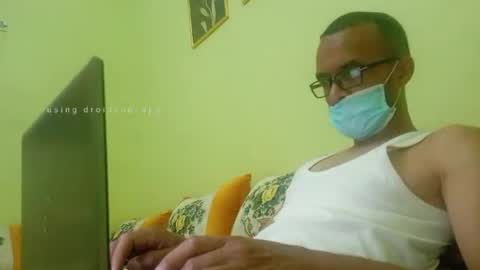 Snapshot of avrilogx chatting on June 25, 2026, 12:31 pm dani danilo online show from June 25, 2026, 12:31 pm