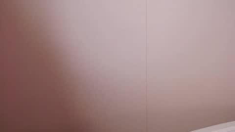 Avrora Inst online show from March 5, 2025, 3:18 am