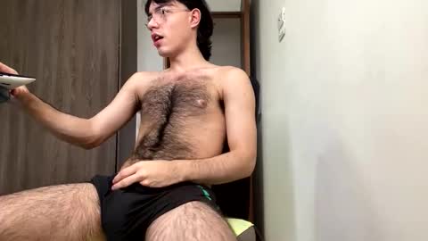 AndrewXxl independent online show from March 4, 2026, 3:18 pm