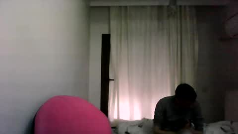 Snapshot of awesenheit chatting on May 11, 2026, 4:48 pm awesenheit online show from May 11, 2026, 4:48 pm