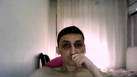 Snapshot of awesenheit chatting on June 6, 2026, 12:32 pm awesenheit online show from June 6, 2026, 12:32 pm