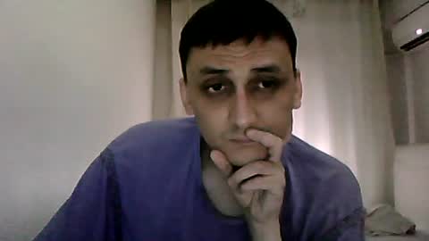 Snapshot of awesenheit chatting on July 8, 2026, 12:42 pm awesenheit online show from July 8, 2026, 12:42 pm