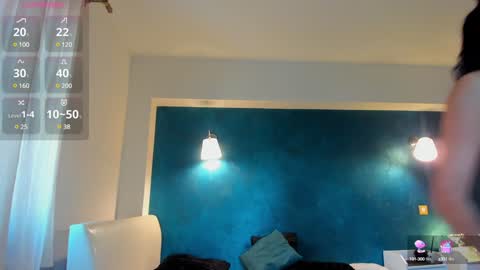 Snapshot of awesome_jolie chatting on December 12, 2024, 8:25 am Jolie online show from December 12, 2024, 8:25 am