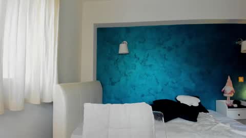 Snapshot of awesome_jolie chatting on March 12, 2025, 9:44 am Jolie online show from March 12, 2025, 9:44 am