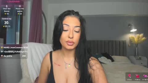 Snapshot of awesome_jolie chatting on November 8, 2025, 6:57 am Jolie online show from November 8, 2025, 6:57 am