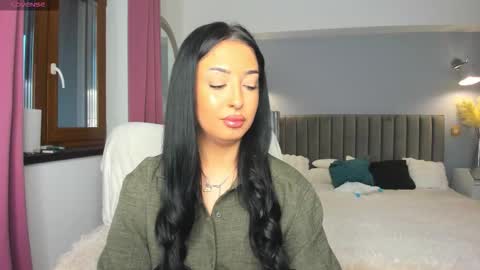 Snapshot of awesome_jolie chatting on November 11, 2025, 6:13 am Jolie online show from November 11, 2025, 6:13 am