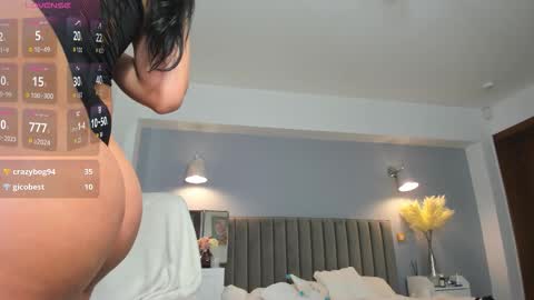 Jolie online show from December 18, 2025, 5:35 am