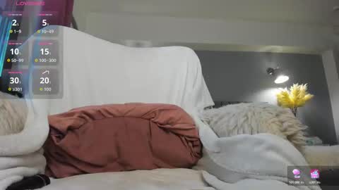 Jolie online show from March 12, 2026, 5:13 am