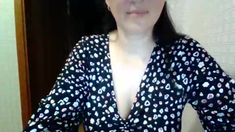 Snapshot of awesomeladyy chatting on May 26, 2026, 8:27 pm awesomeladyy online show from May 26, 2026, 8:27 pm