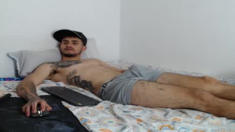 Axel online show from February 25, 2025, 6:20 pm