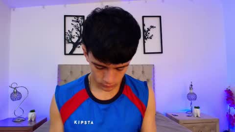 Snapshot of axel_draven chatting on October 3, 2025, 11:07 am axel_draven online show from October 3, 2025, 11:07 am