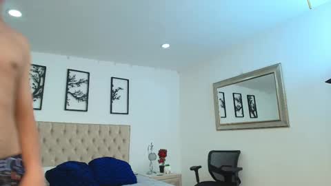 Snapshot of axel_draven chatting on October 14, 2025, 11:11 am axel_draven online show from October 14, 2025, 11:11 am