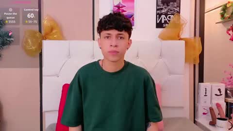 Axel Evanss online show from December 18, 2025, 1:28 pm