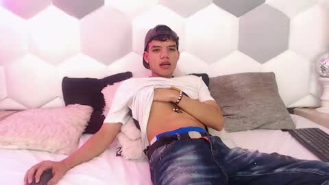 Axel Forte online show from March 5, 2025, 12:33 pm