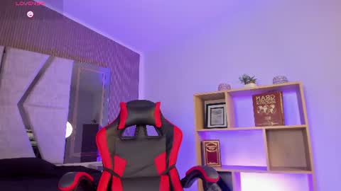 Snapshot of axel_grey_ chatting on July 28, 2026, 3:21 pm axel_grey_ online show from July 28, 2026, 3:21 pm