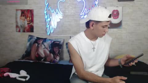 Snapshot of axel_milo_and_kairo chatting on November 12, 2025, 8:19 pm axel_milo_and_kairo online show from November 12, 2025, 8:19 pm