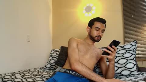 Snapshot of axel_moon_s chatting on December 13, 2025, 7:53 pm Axel Moon online show from December 13, 2025, 7:53 pm