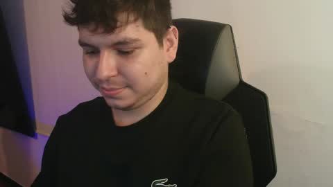 Axel online show from April 17, 2026, 9:18 pm