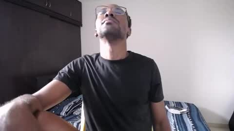 Snapshot of axel_rios_207467 chatting on May 6, 2026, 3:50 pm axel rios online show from May 6, 2026, 3:50 pm