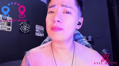 Snapshot of axel_rouse1 chatting on December 24, 2024, 12:00 pm Axel Rouse online show from December 24, 2024, 12:00 pm