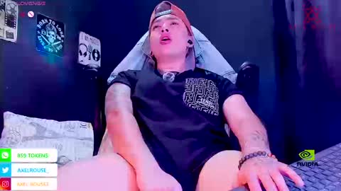 Snapshot of axel_rouse1 chatting on September 17, 2025, 6:09 pm Axel Rouse online show from September 17, 2025, 6:09 pm