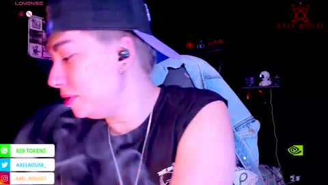 Snapshot of axel_rouse1 chatting on September 19, 2025, 7:25 pm Axel Rouse online show from September 19, 2025, 7:25 pm