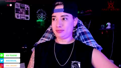 Snapshot of axel_rouse1 chatting on November 1, 2025, 2:19 pm Axel Rouse online show from November 1, 2025, 2:19 pm