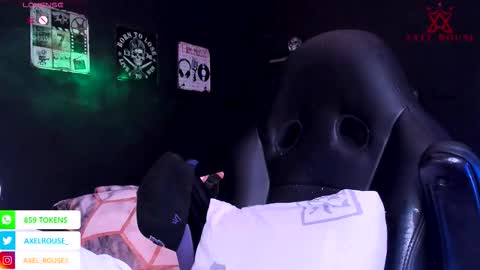 Snapshot of axel_rouse1 chatting on November 28, 2025, 1:08 am Axel Rouse online show from November 28, 2025, 1:08 am