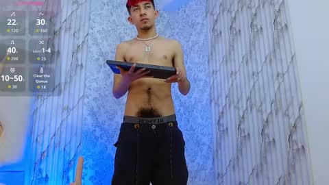 AXEL  online show from November 17, 2025, 11:38 am