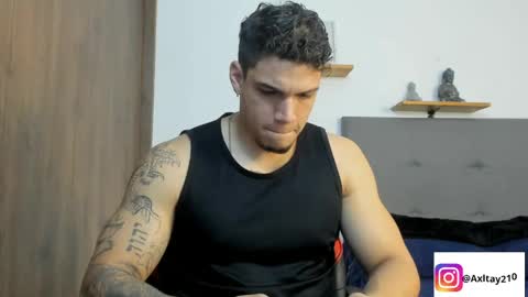 Snapshot of axel_taylor21 chatting on March 31, 2026, 12:34 am INDEPENDENT MODEL online show from March 31, 2026, 12:34 am