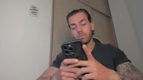 axelblaze_1 online show from March 9, 2026, 12:53 pm