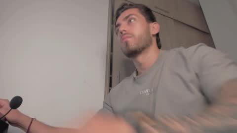 axelblaze_1 online show from March 17, 2026, 12:19 pm