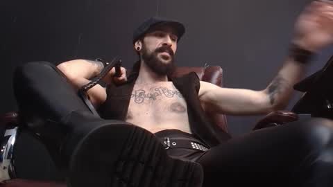 Snapshot of axelcolton chatting on February 8, 2025, 9:46 am AxelColton online show from February 8, 2025, 9:46 am