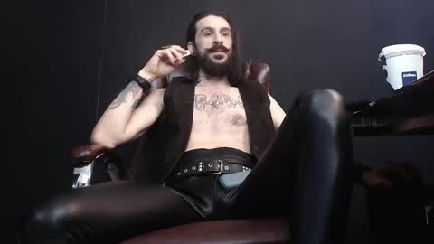 Snapshot of axelcolton chatting on February 9, 2025, 9:26 am AxelColton online show from February 9, 2025, 9:26 am