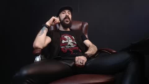 Snapshot of axelcolton chatting on February 14, 2025, 6:12 am AxelColton online show from February 14, 2025, 6:12 am