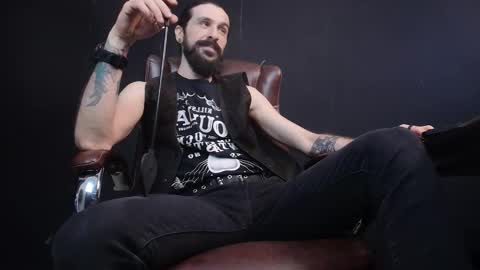 Snapshot of axelcolton chatting on February 15, 2025, 10:11 am AxelColton online show from February 15, 2025, 10:11 am