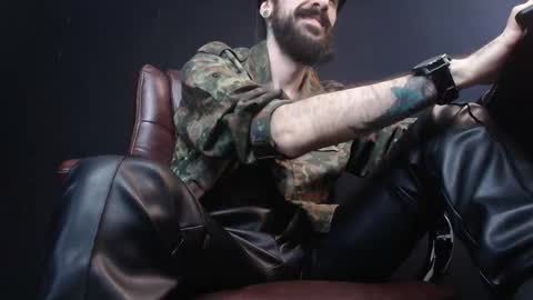 Snapshot of axelcolton chatting on February 22, 2025, 9:23 am AxelColton online show from February 22, 2025, 9:23 am