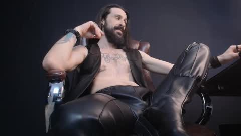 Snapshot of axelcolton chatting on March 1, 2025, 12:34 pm AxelColton online show from March 1, 2025, 12:34 pm