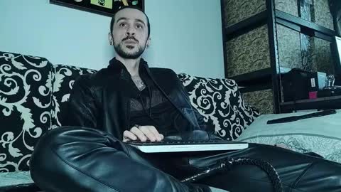 Snapshot of axelcolton chatting on September 18, 2025, 9:44 am AxelColton online show from September 18, 2025, 9:44 am