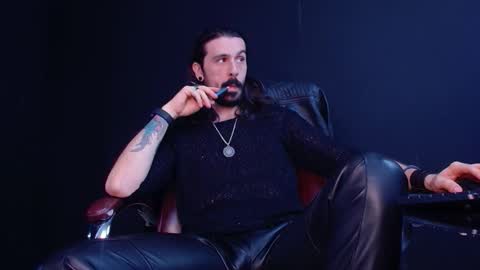 Snapshot of axelcolton chatting on October 30, 2025, 11:11 am AxelColton online show from October 30, 2025, 11:11 am