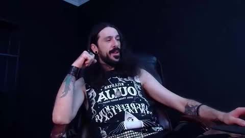 Snapshot of axelcolton chatting on November 19, 2025, 10:04 am AxelColton online show from November 19, 2025, 10:04 am