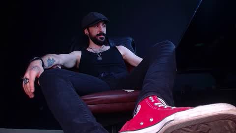 Snapshot of axelcolton chatting on November 28, 2025, 6:27 am AxelColton online show from November 28, 2025, 6:27 am