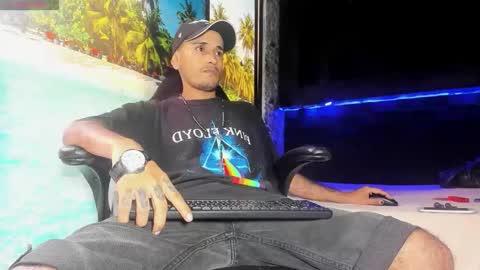 Axell Cross2 online show from March 16, 2026, 12:09 pm