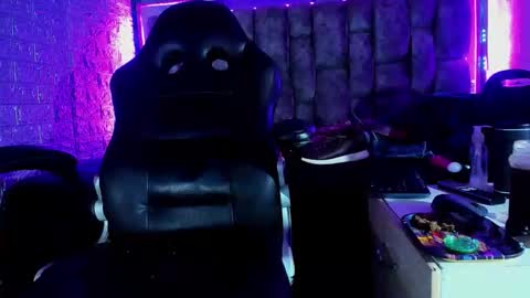 Snapshot of axell_cross2 chatting on May 31, 2026, 2:02 pm Axell Cross2 online show from May 31, 2026, 2:02 pm